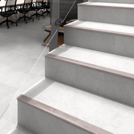Novopeldaño MaxiSoho - Perfiles para peldaños de composite