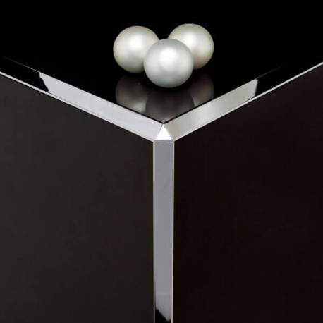 Novobisel - Decorative beveled tile corner