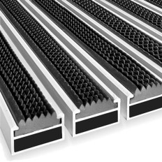 Entrance matting systems with aluminum profile